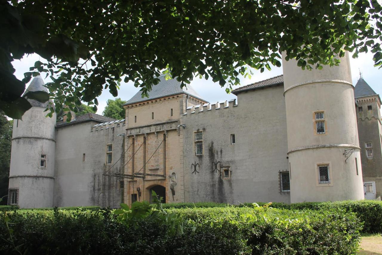 Chateau De Varennes Exterior photo